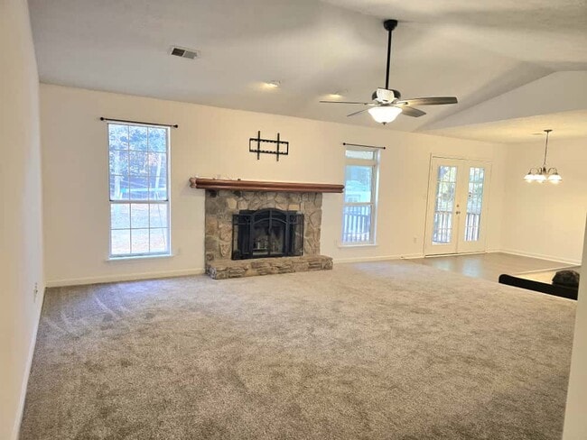 Photo - 506 Ridgedale Way