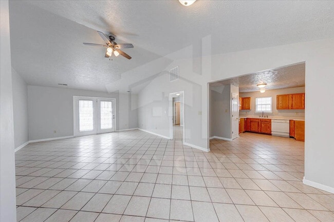 Photo - 11325 Cherry Tree Way