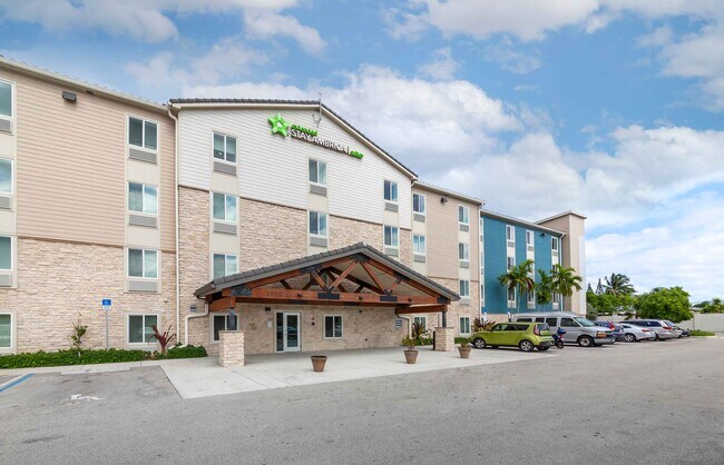 Furnished Studio-Deerfield Beach