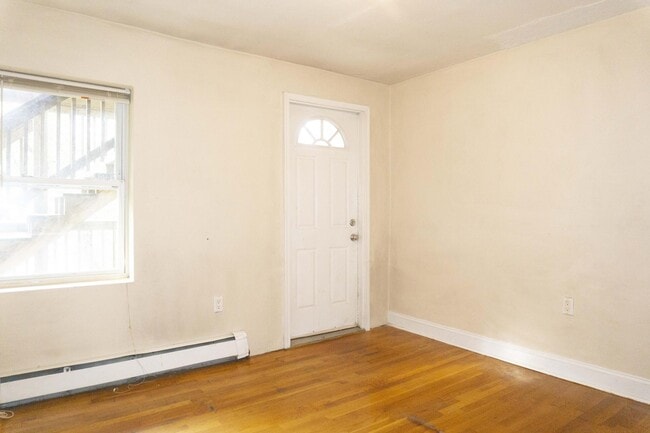 Photo - 2989 Washington St Unit 2