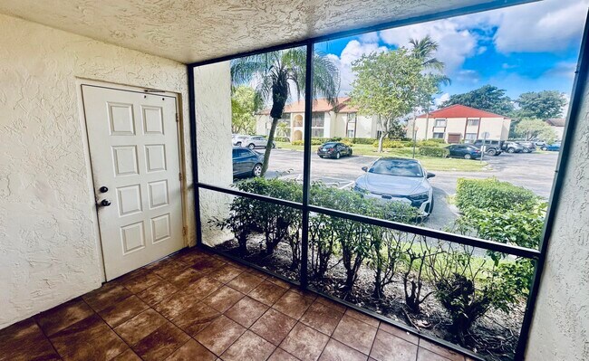Photo - 4759 Sable Pine Cir Unit A1