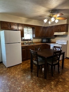 Photo - 457 E Main St