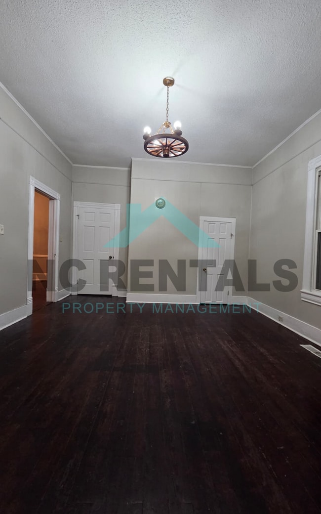 Photo - 714 Dillard St