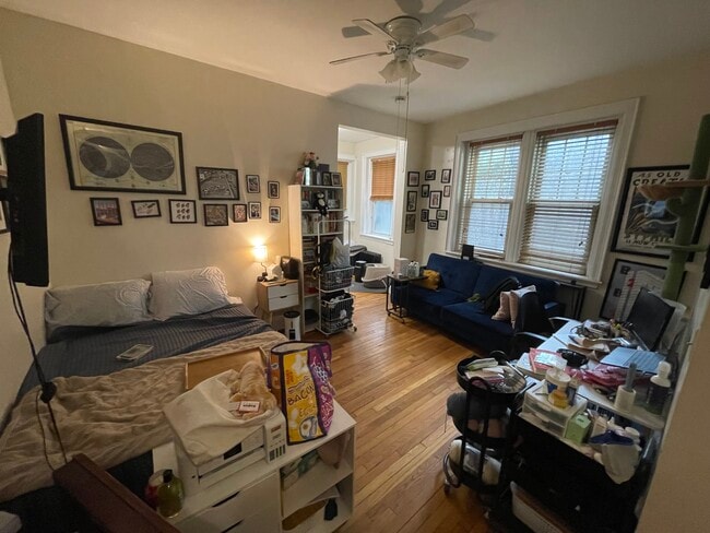 Photo - 52 Strathmore Rd