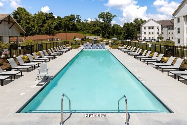 Resort-Style Pool