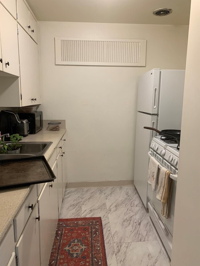 Photo - 1099 Marine St Unit 2