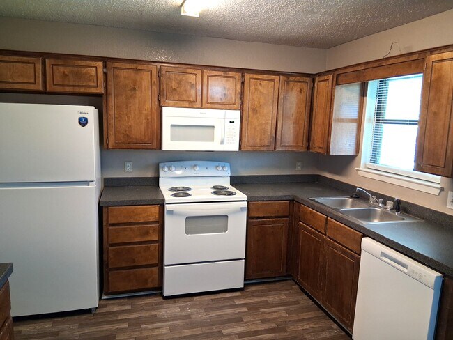Photo - 3909 Shellrock Dr
