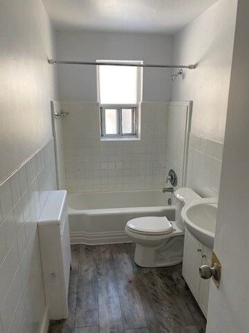 Photo - 1 Bedroom Apartment on The Kingsway Unit 1