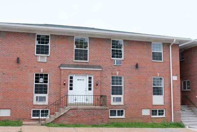 Sandalwood Apartments - Sandalwood Apartments