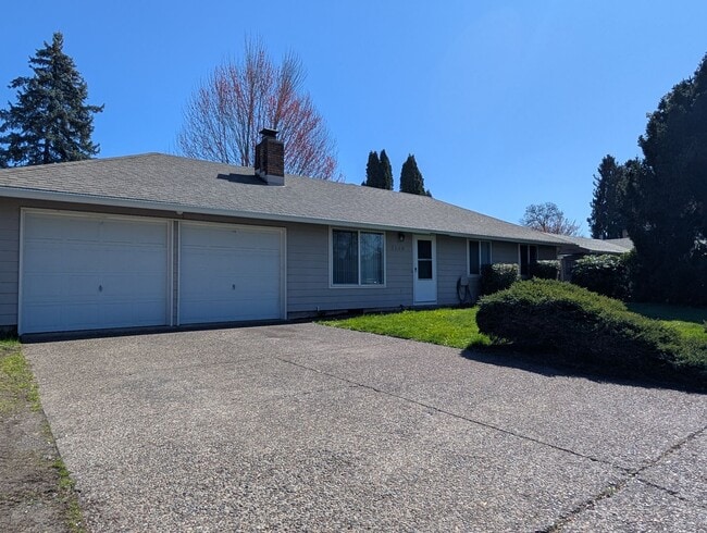 Photo - Great 3-Bed/1-Bath Home In Santa Clara Area!