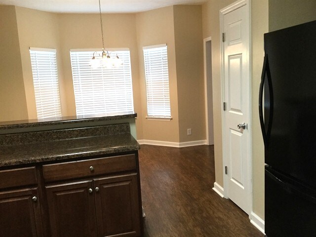 Photo - 516 Bell Trace Ln