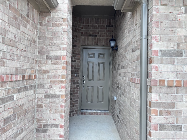 Photo - 2608 Rambling Rd