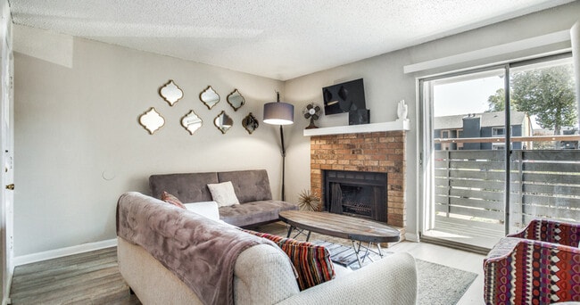 Photo - Preslee Apartments