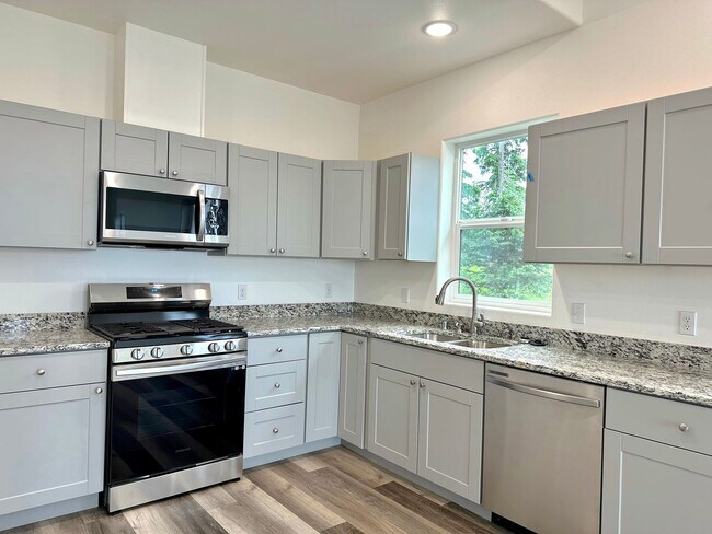 1529 Pey Dr Unit 2