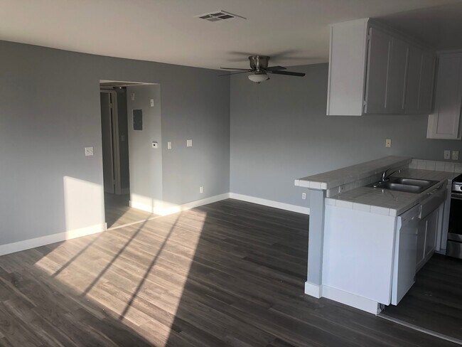 Photo - 2756 S Sepulveda Blvd Unidad 104