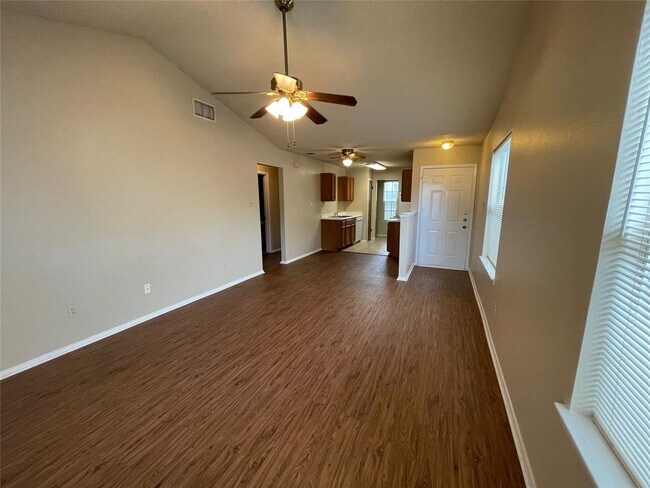 Photo - 8117 West Gate Blvd