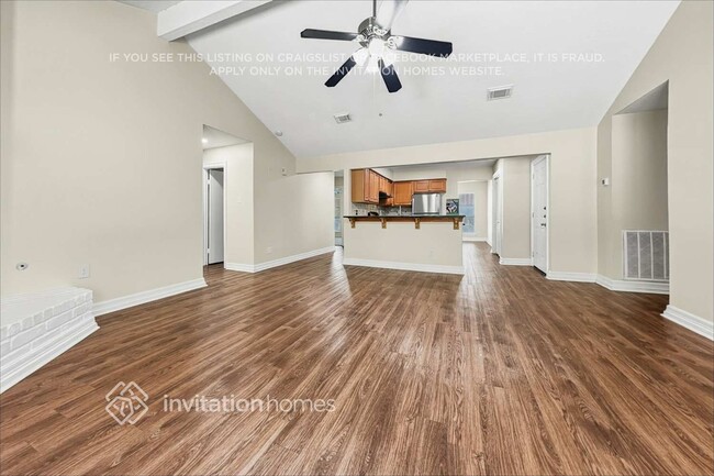 9422 Chartermoss Cir