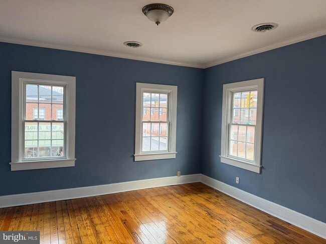 Photo - 3 S Church St Unidad 203