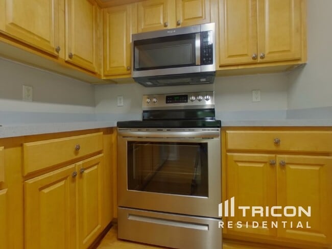 Photo - 136 Brookside Way