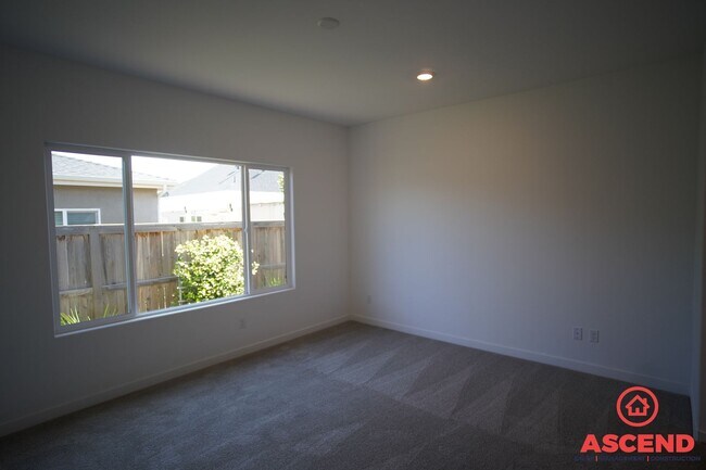 Photo - Charming Home in Gossamer Grove