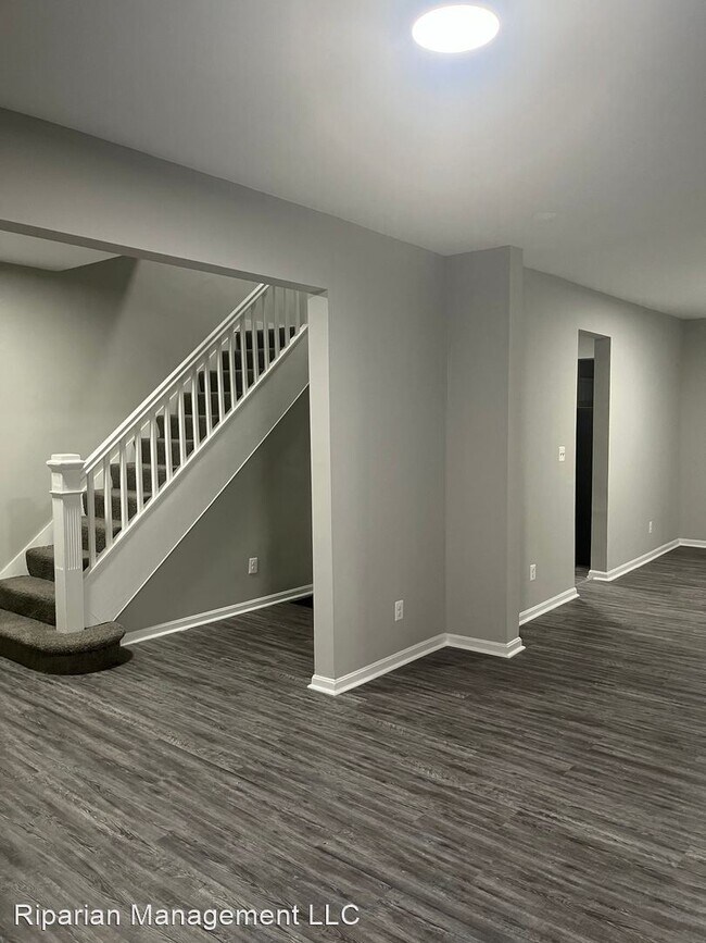 Photo - 3 br, 1.5 bath House - 523 North Edgewood ...