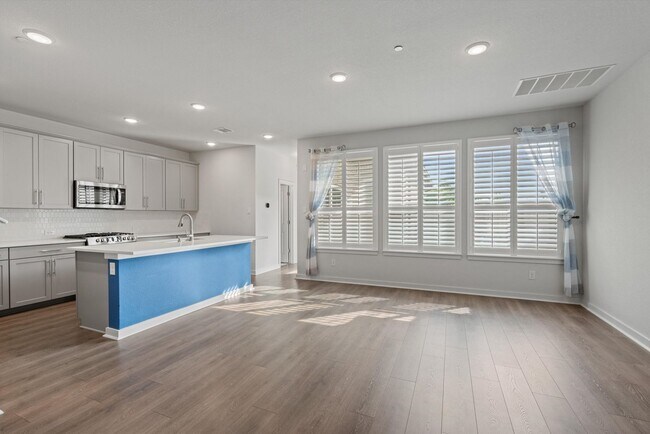 Photo - Spacious 3 Bedroom Townhome in Gated Community