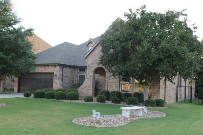 Building Photo - 508 Hidden Meadow Dr Rental