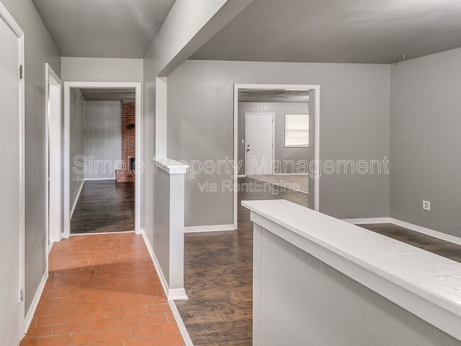 136 Burton Pl