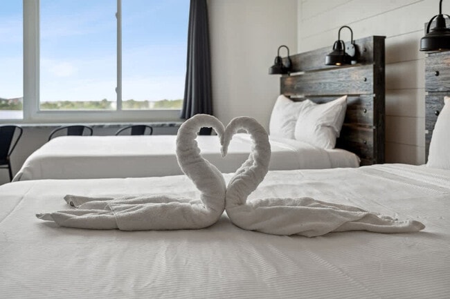 Photo - 8817 S Thomas Dr Unidad FL7-ID1354965P