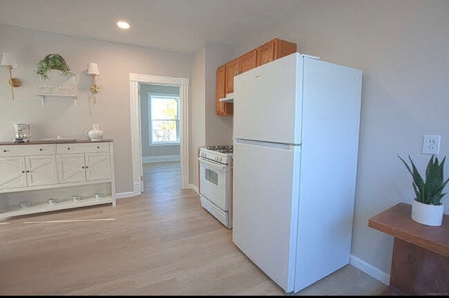 Photo - 31 Florence St Unit Floor 3