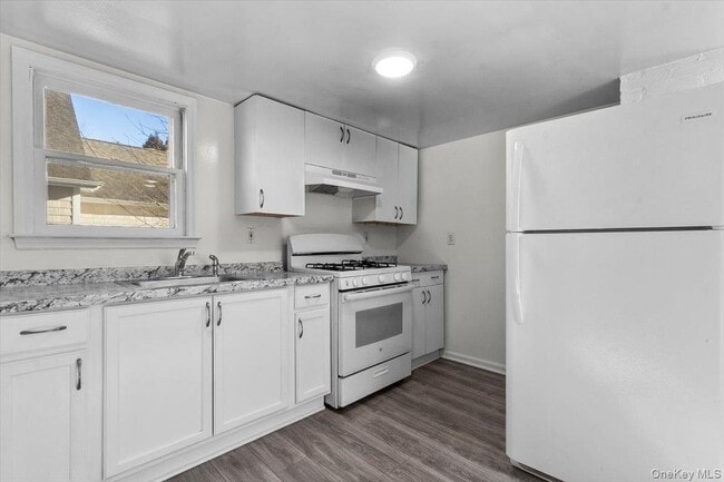 Photo - 36 Anderson Rd Unit #2nd Floor