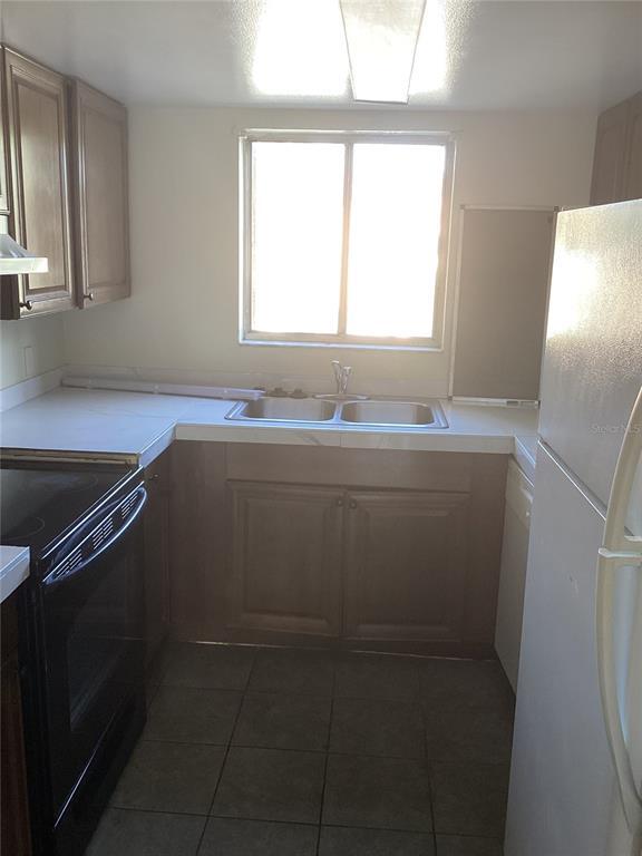 Photo - 2054 Bowen Dr