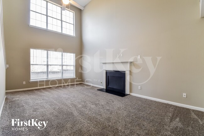 Photo - 1429 Gates Cir SE