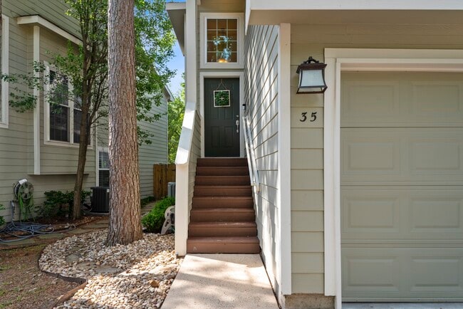 Photo - 35 N Walden Elms Cir