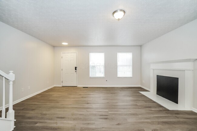 Photo - 7287 Candlestone Dr