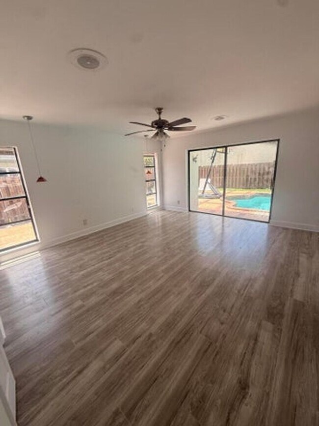 Photo - 13430 SW 99th Terrace