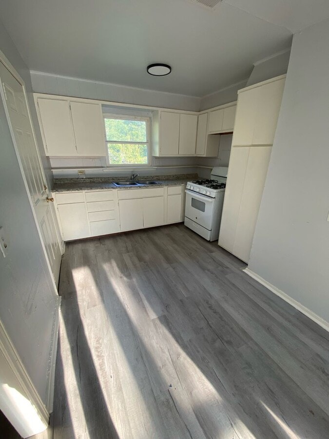 Photo - 3 Bed 1 Bath Home in Northgate Neighborhood