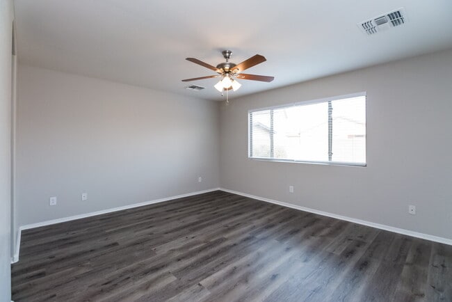 Photo - 9550 W Williams St