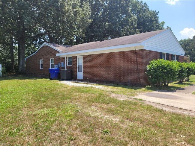 Photo - 6036 Camellia Dr Unidad A