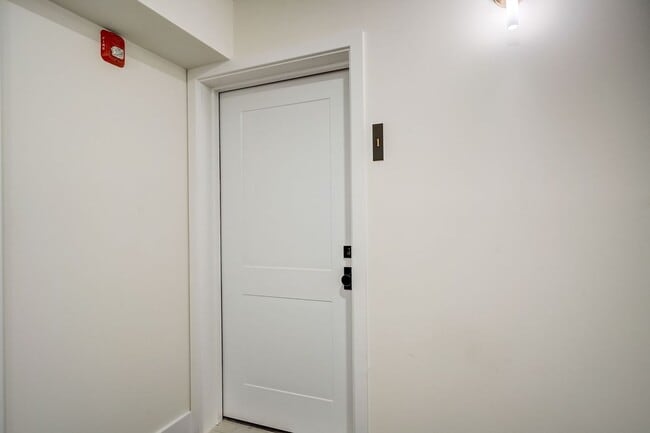 Photo - 620 S 8th St Unit 1