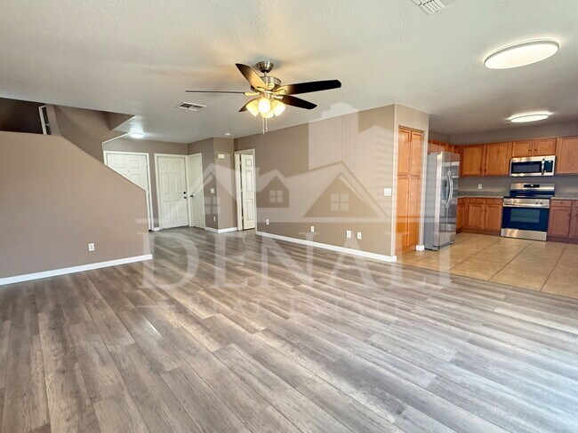 Photo - 11810 W Sunnyside Dr