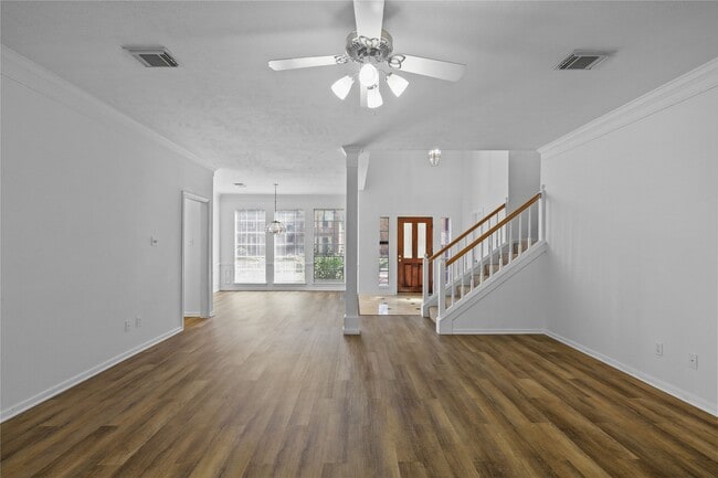 Photo - 5803 Ancient Oaks Dr