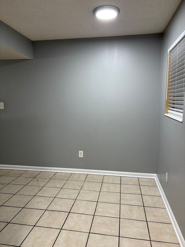 Photo - 1415 Pullen Rd Unit 1415 A
