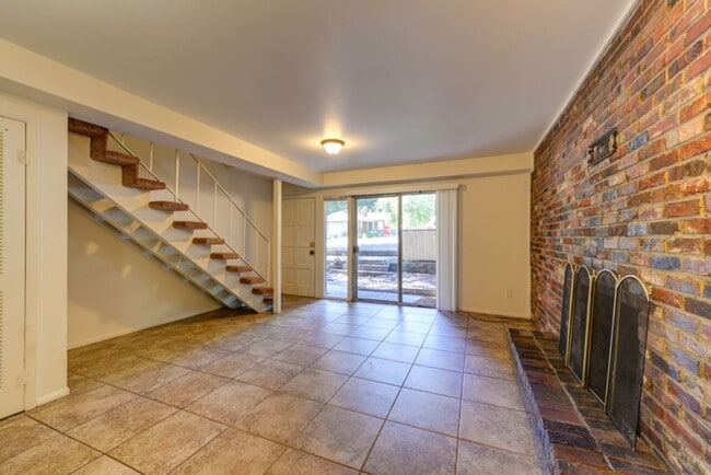 Photo - 1000 11th St Unidad B