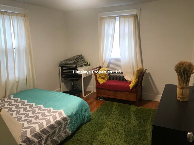 Photo - 136 Burget Ave