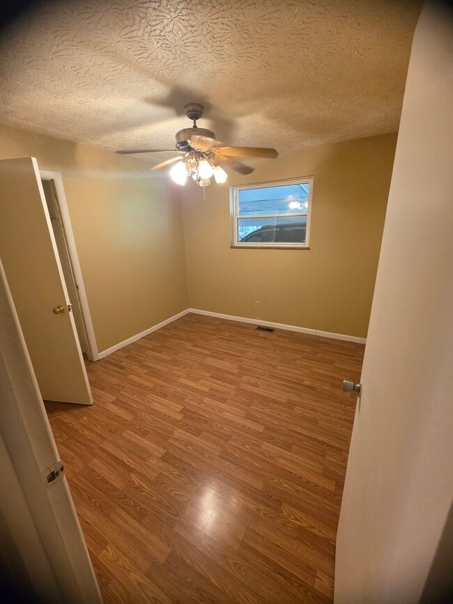 1018 Willow Dr