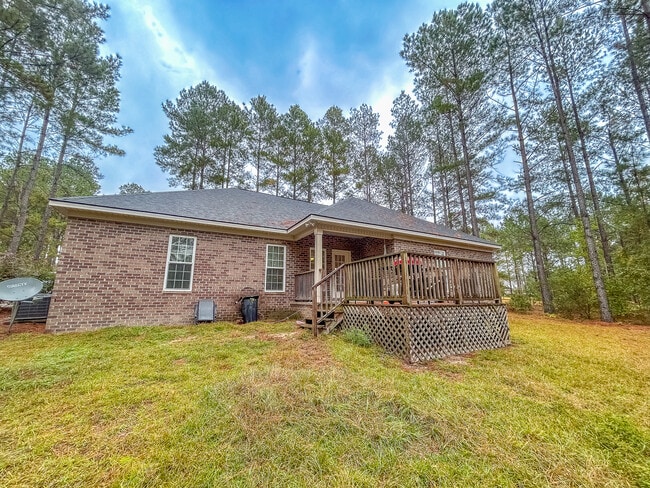 Photo - 101 Sweet Briar Trail