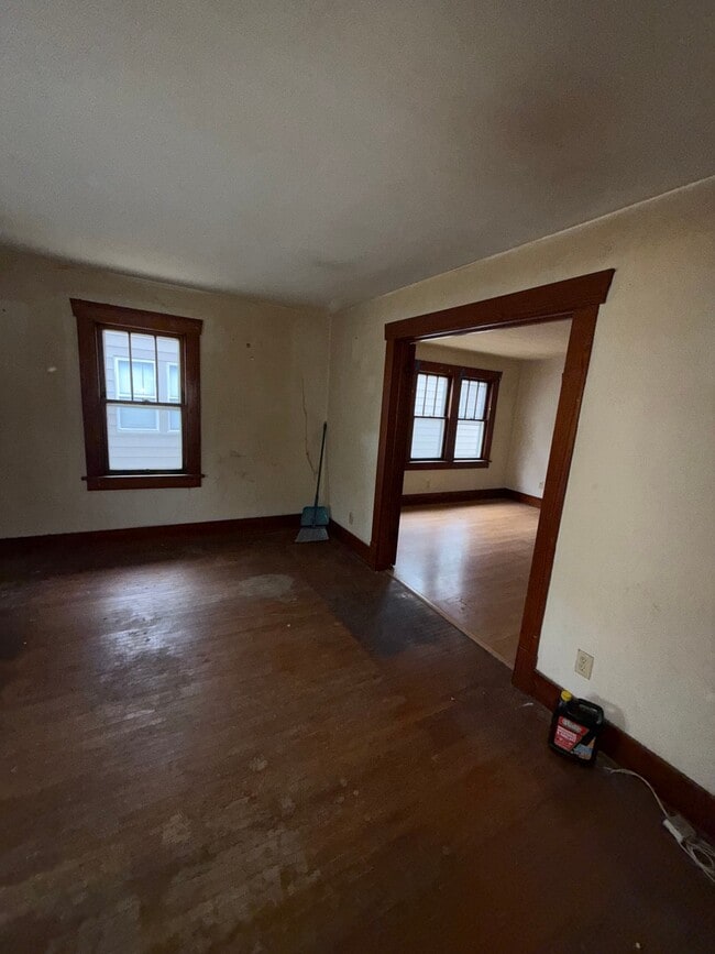 Photo - 1245 Sedgwick St