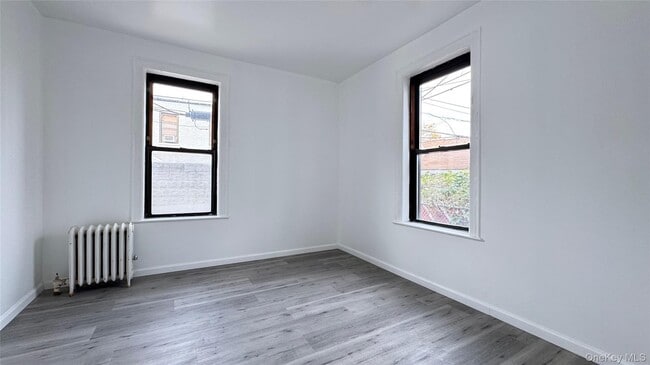 Photo - 37-54 64th St