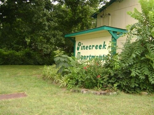 Photo - Pine Creek Apartments